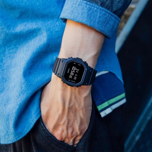 Zegarek CASIO G-SHOCK DW-5600UBB-1ER