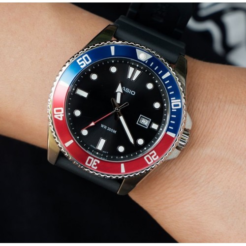 Zegarek CASIO MDV-107-1A3VEF